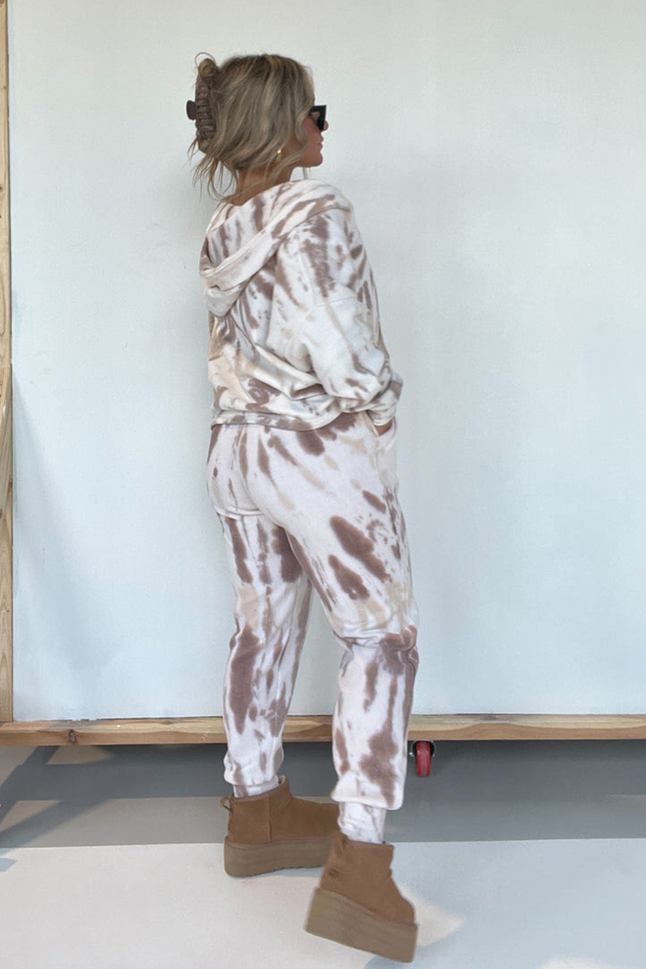 Well Tailored Garment with a Graceful Silhouette