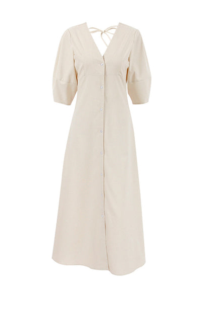 Beautifully Finished Dress in a Timeless Design