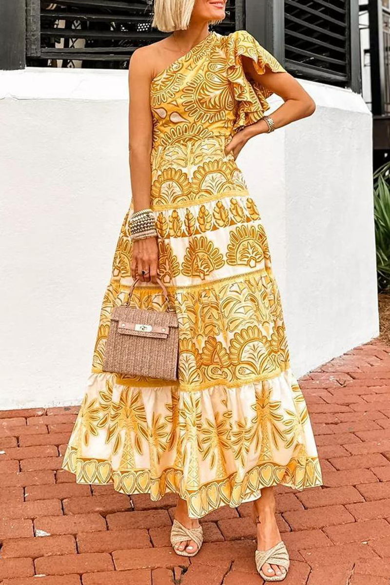 Elegantly Styled Dress for Everyday Wear