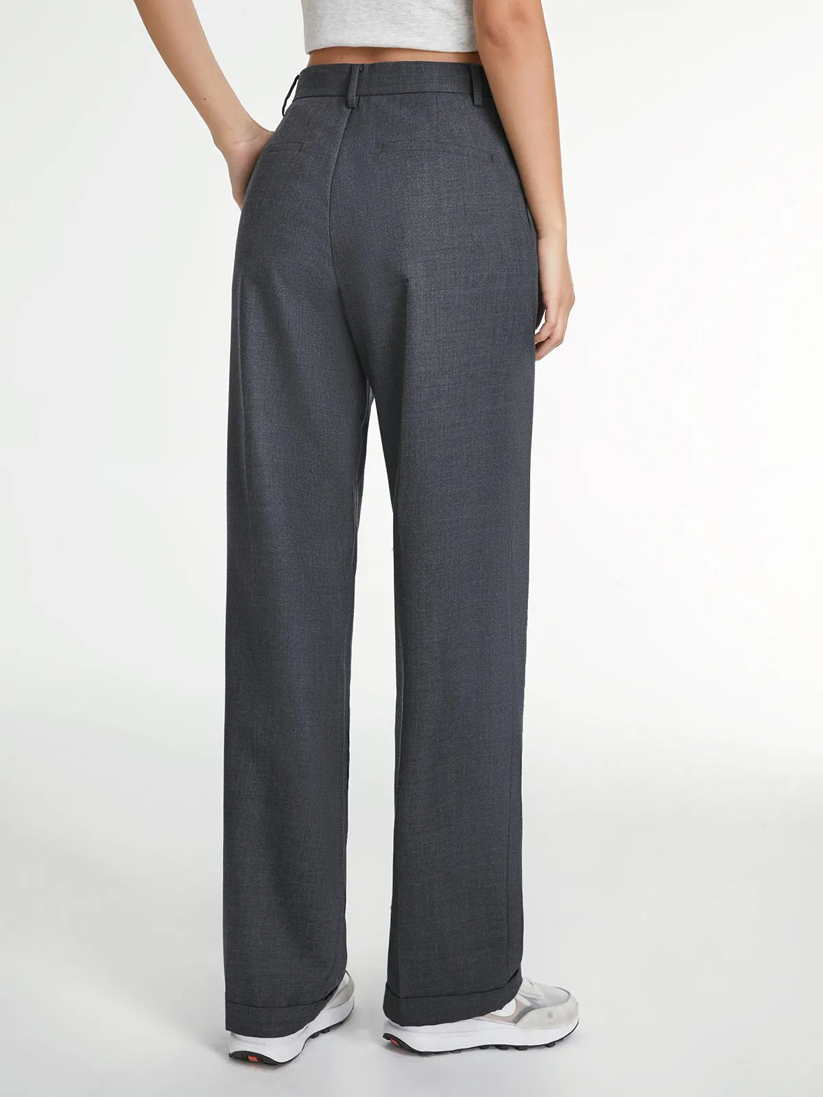 Sophisticated Pants with a Clean Classic Look
