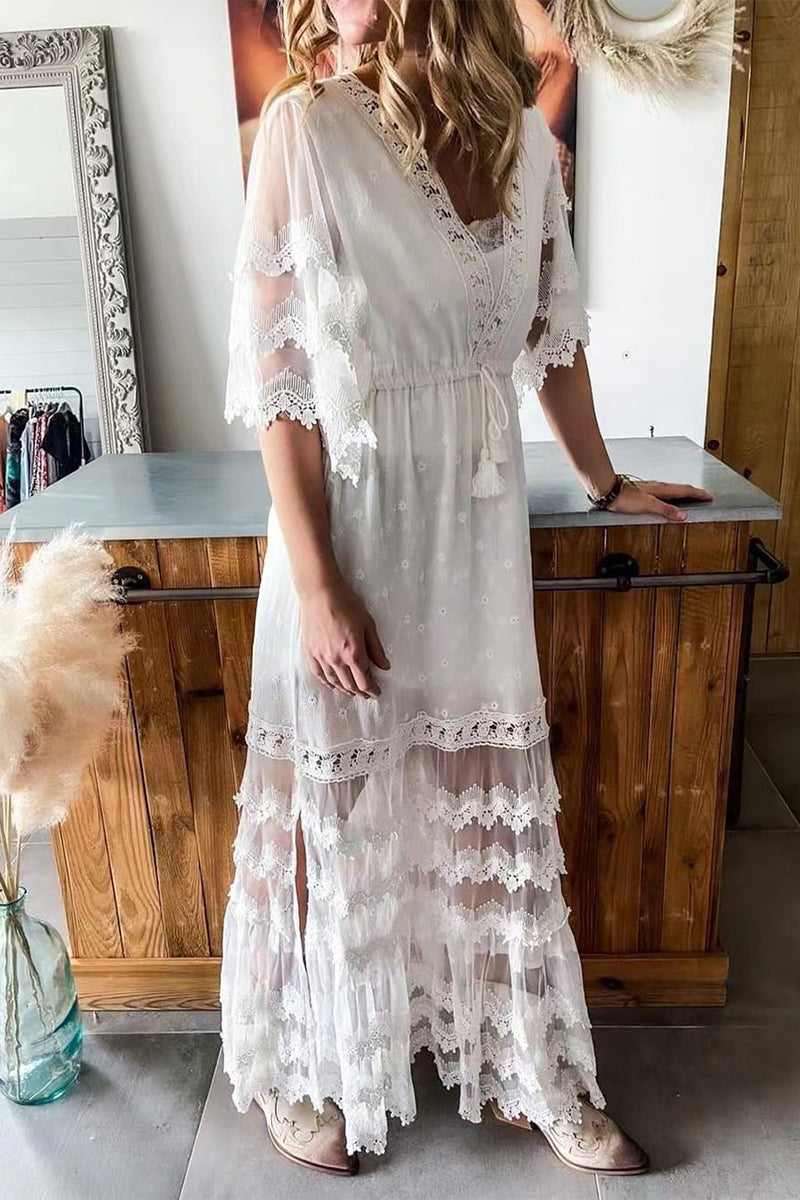 Beautifully Finished Dress in a Timeless Design