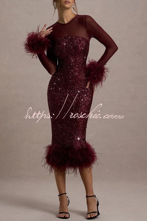 Beautifully Finished Dress in a Timeless Design