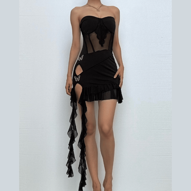 Classic Vintage & Enduringly Stylish Dress