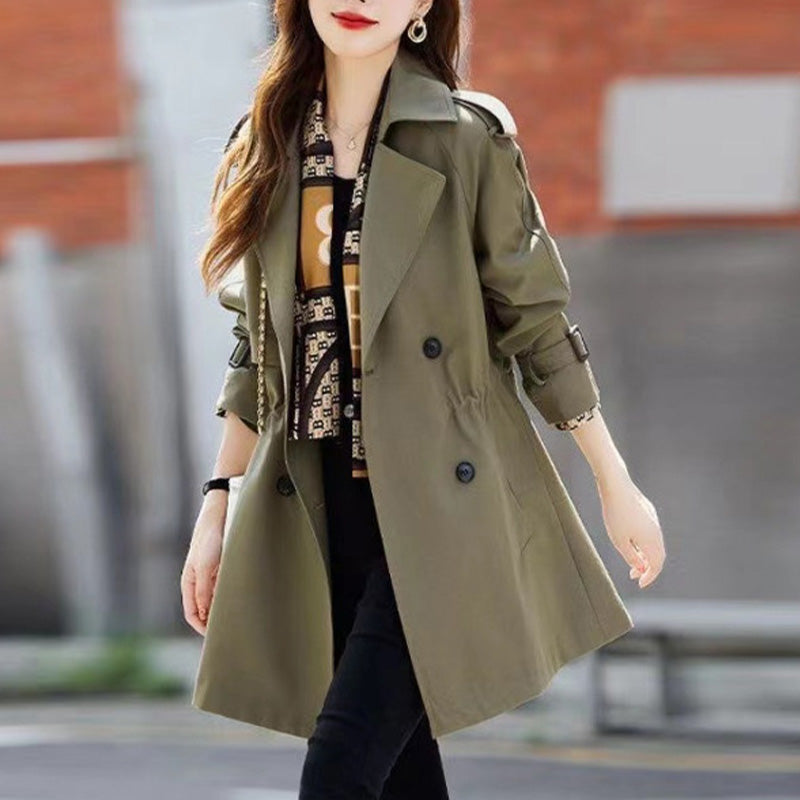 Beautifully Finished Coat in a Timeless Design