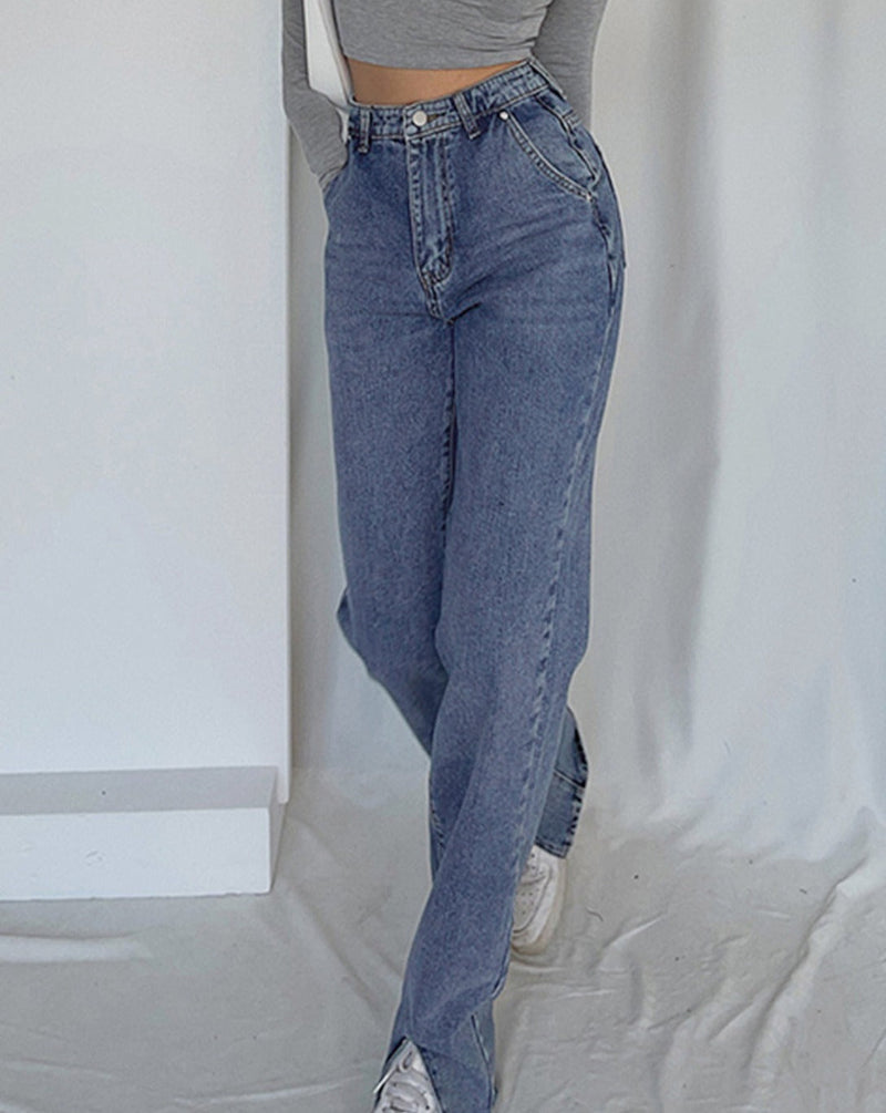 Well Tailored Garment with a Graceful Silhouette