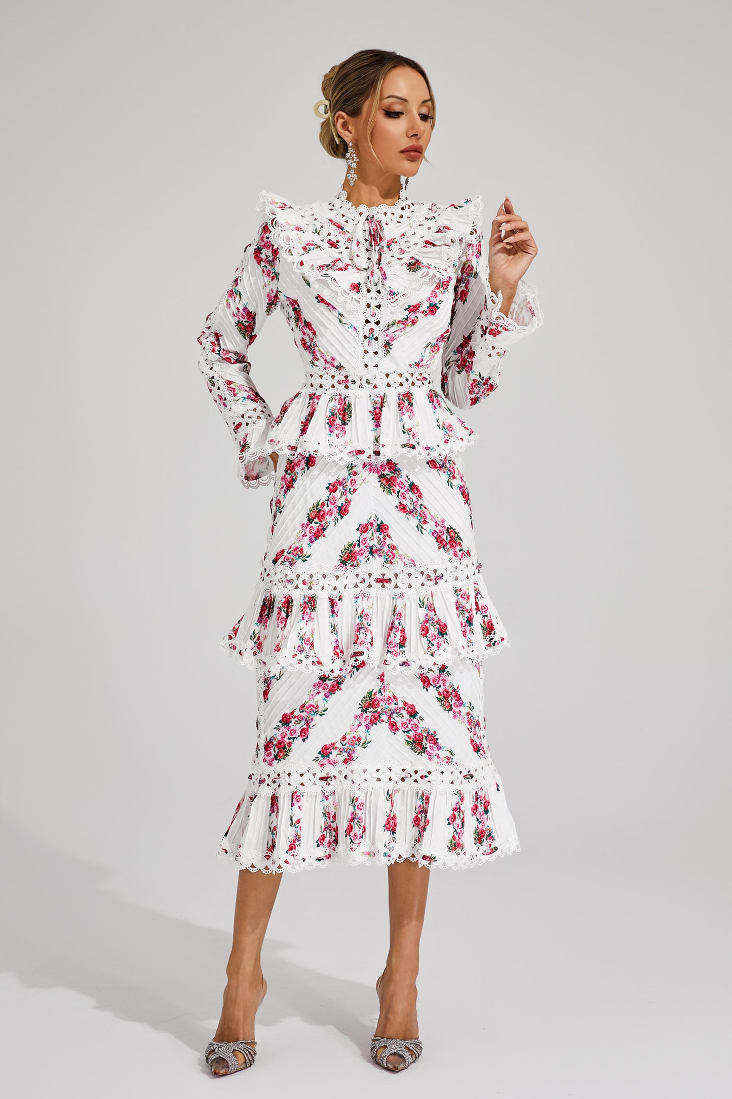 Sophisticated Dress with a Clean Classic Look