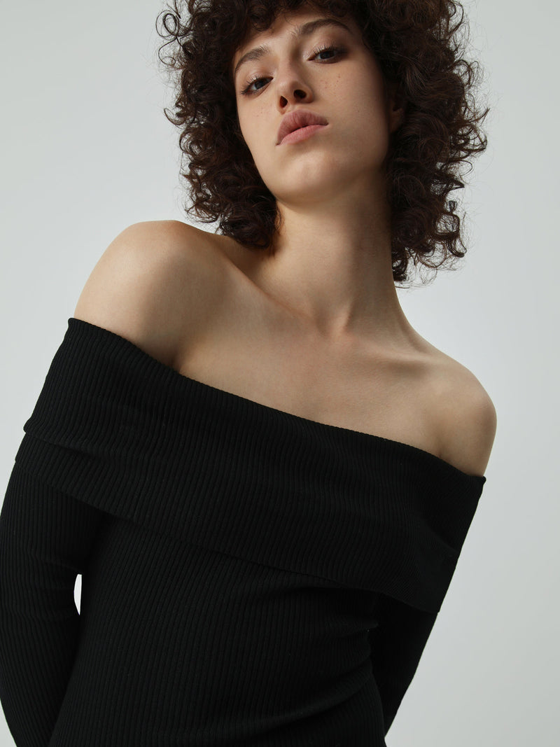 Sophisticated Sweater with a Clean Classic Look