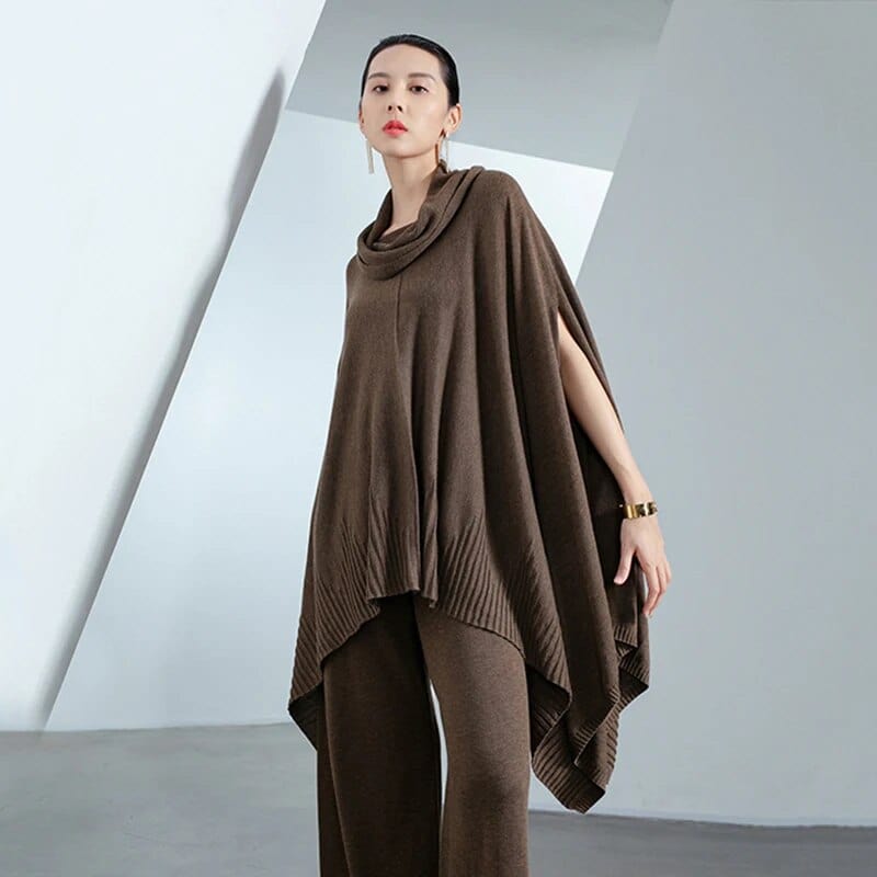 Effortlessly Elegant Sweater with a Timeless Design