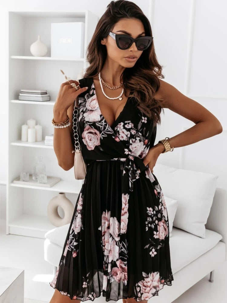 Sophisticated Dress with a Clean Classic Look