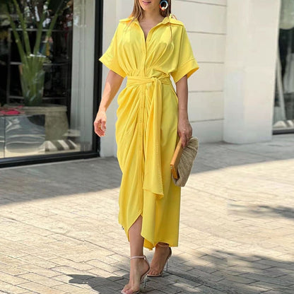 Effortlessly Elegant Dress with a Timeless Design