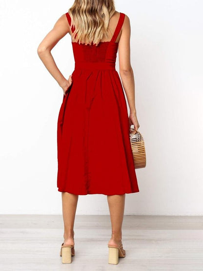 Classic Vintage Dress with a Flattering Fit