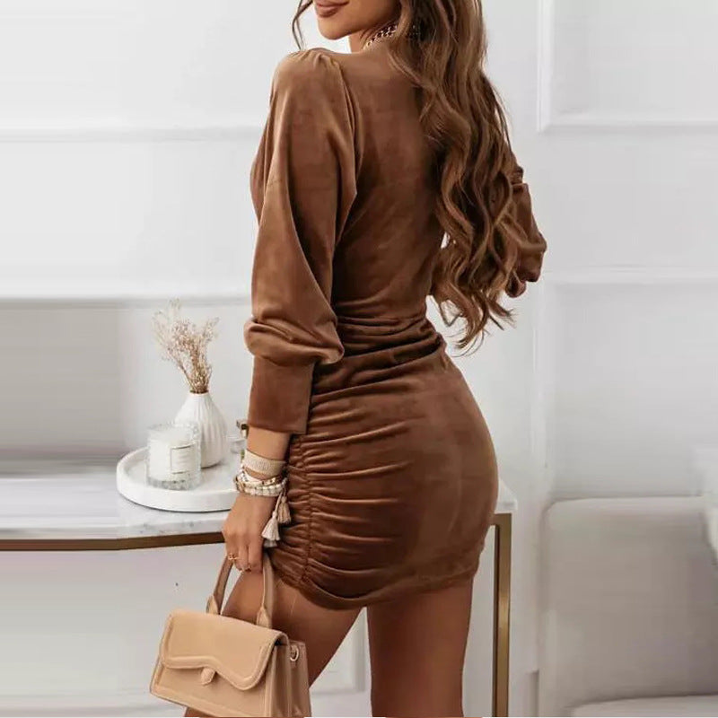 Gracefully Styled Dress for Any Occasion
