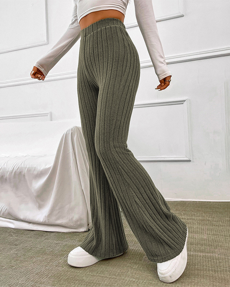 Gracefully Styled Pants for Any Occasion