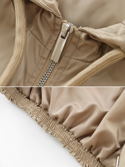 Effortlessly Elegant Jacket with a Timeless Design