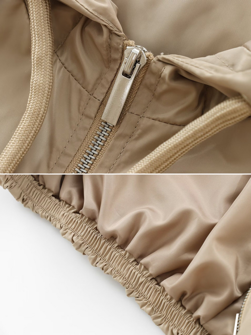 Effortlessly Elegant Jacket with a Timeless Design