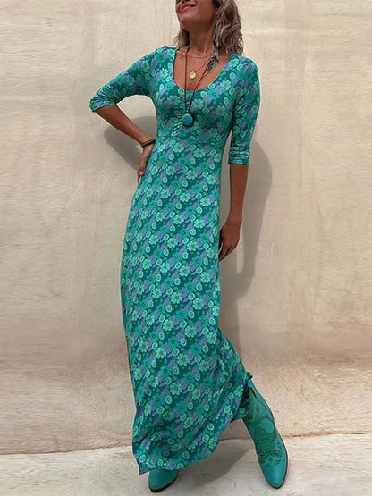 Classic Vintage & Enduringly Stylish Dress