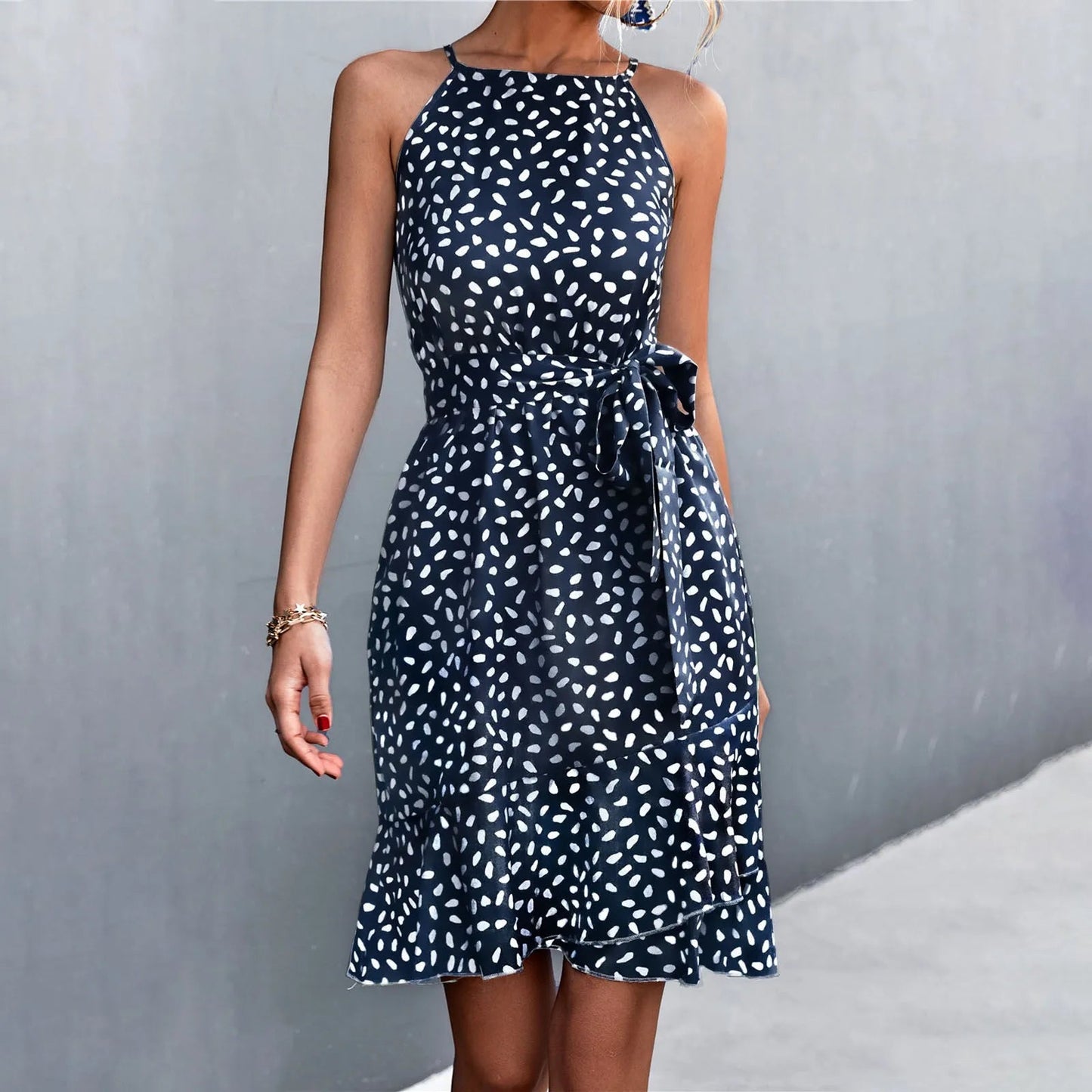 Sophisticated Dress with a Clean Classic Look