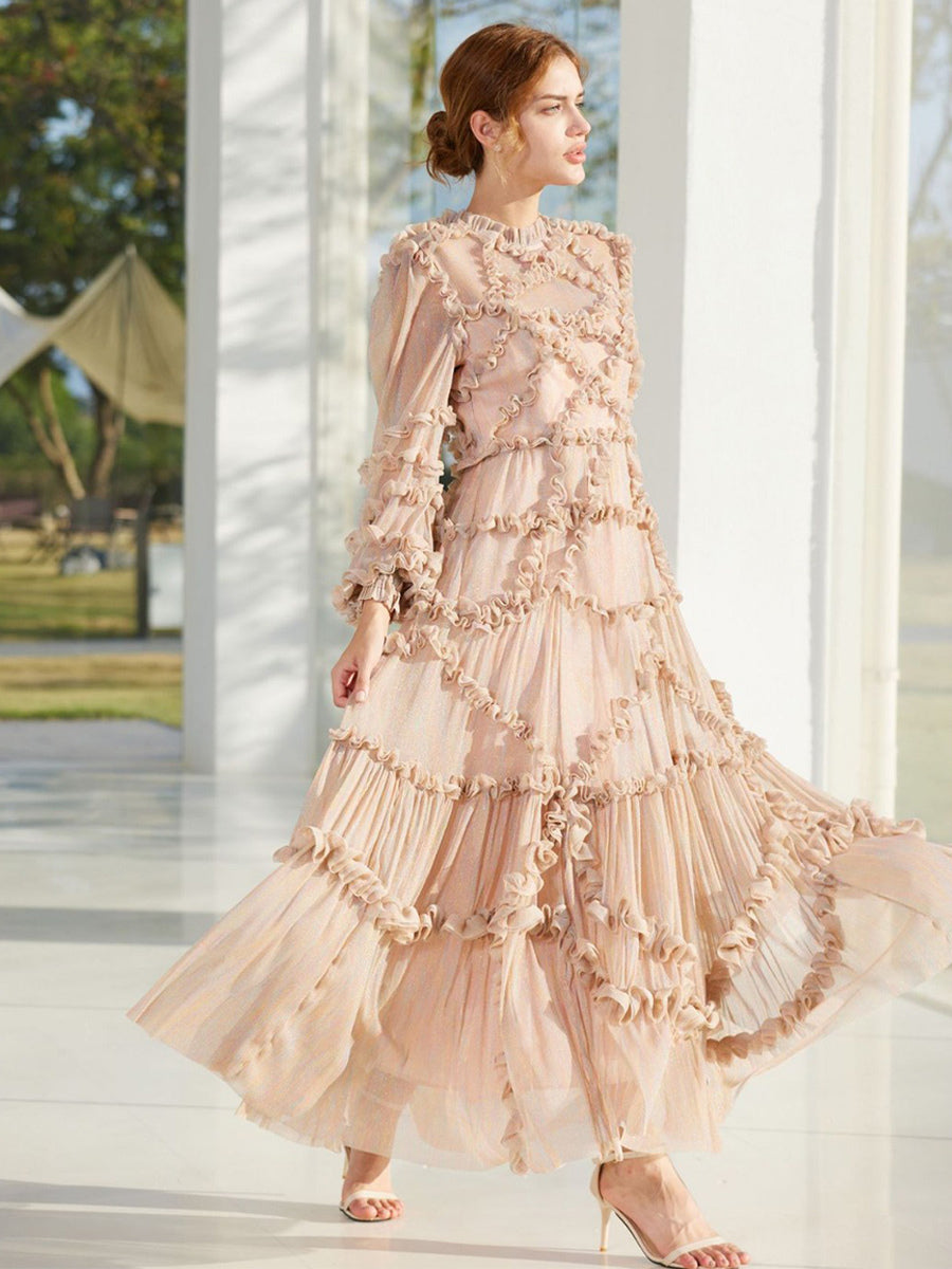 Effortlessly Elegant Dress with a Timeless Design
