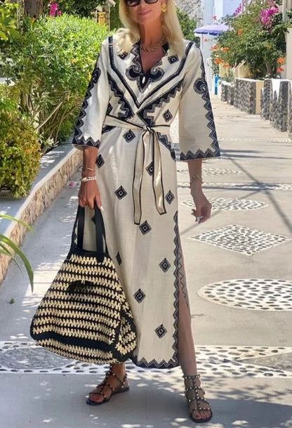 Gracefully Styled Dress for Any Occasion