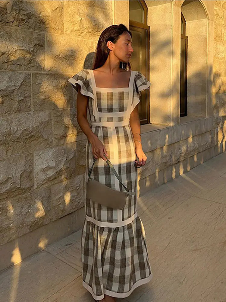Polished Dress with an Effortless Classic Look