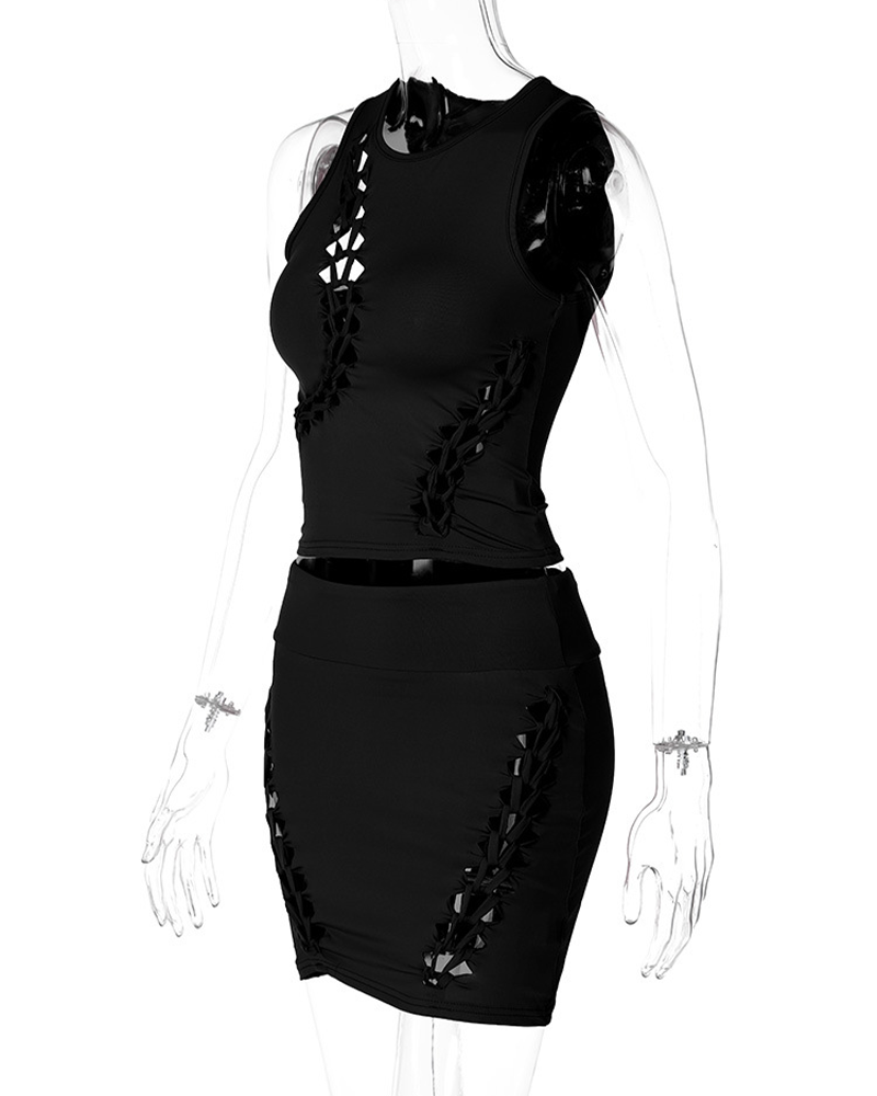 Beautifully Finished Garment in a Timeless Design