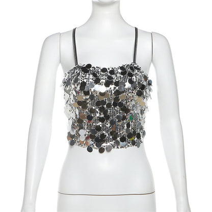 Sophisticated Garment with a Clean Classic Look