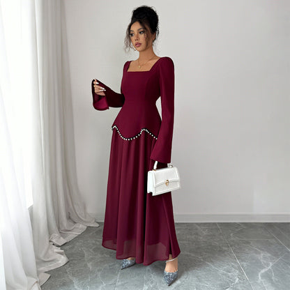 Effortlessly Elegant Dress with a Timeless Design