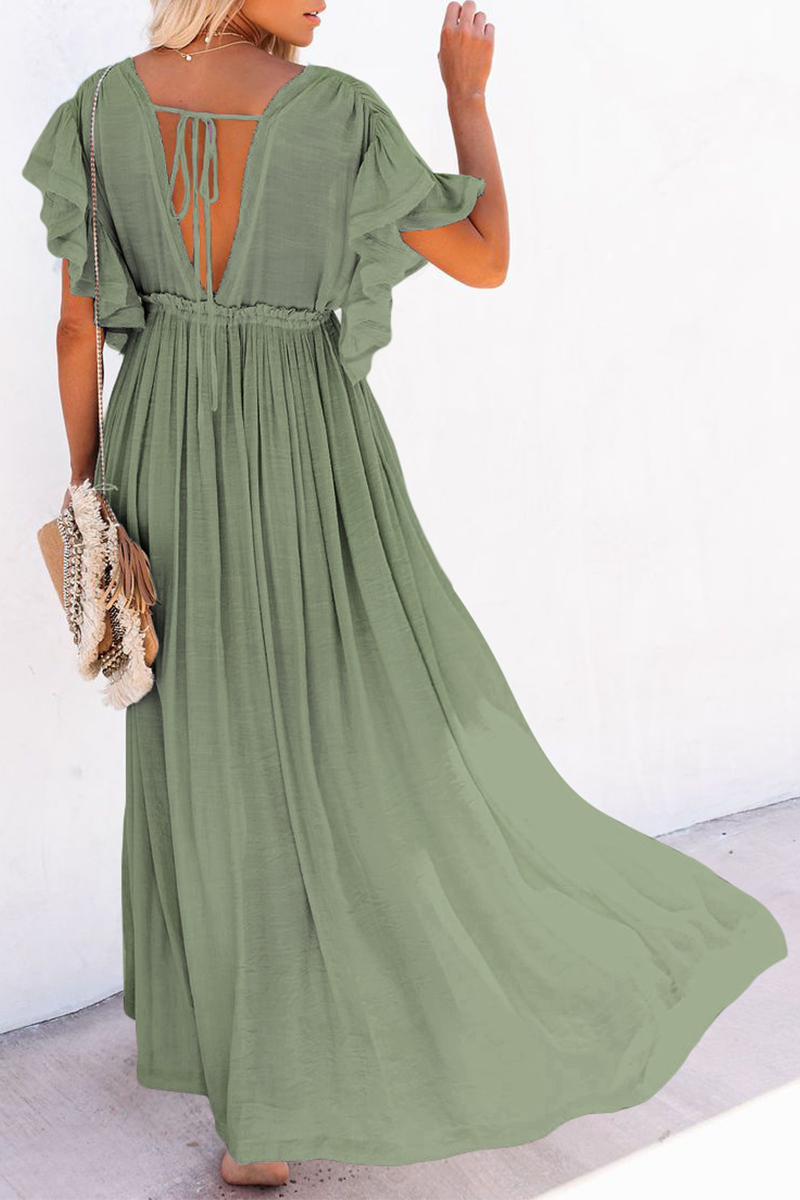 Effortlessly Elegant Dress with a Timeless Design