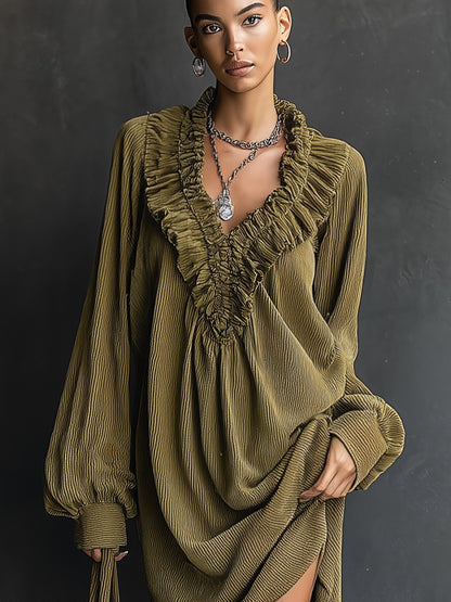 Classic Vintage & Enduringly Stylish Dress