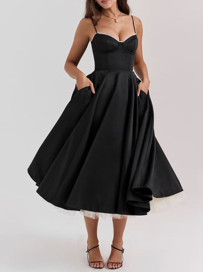 Well Tailored Dress with a Graceful Silhouette