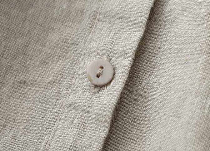 Well Tailored Shirt with a Graceful Silhouette