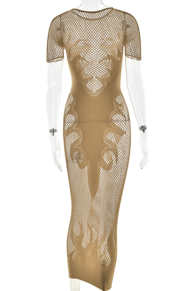 Gracefully Styled Dress for Any Occasion