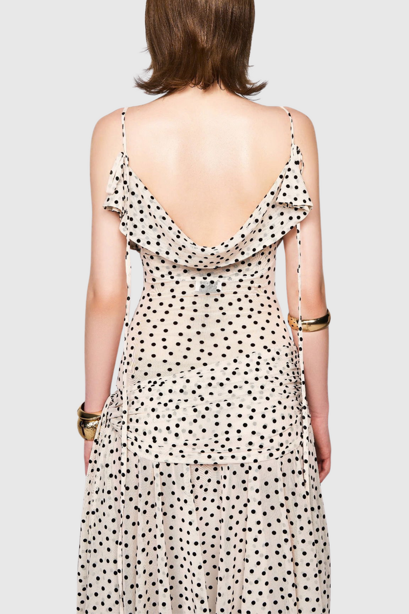 Gracefully Styled Dress for Any Occasion
