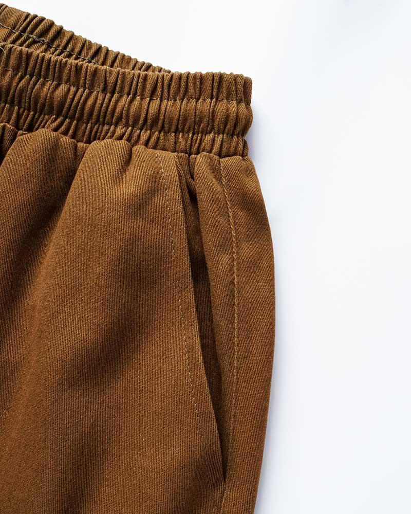 Classic Vintage Pants with a Flattering Fit