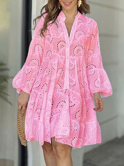Well Tailored Dress with a Graceful Silhouette