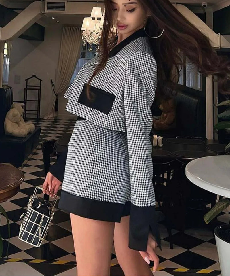 Gracefully Styled Garment for Any Occasion