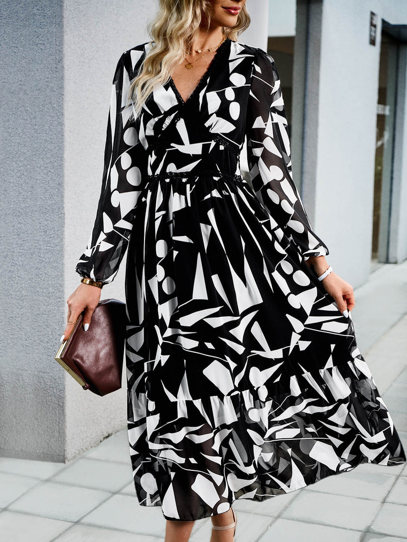 Well Tailored Dress with a Graceful Silhouette