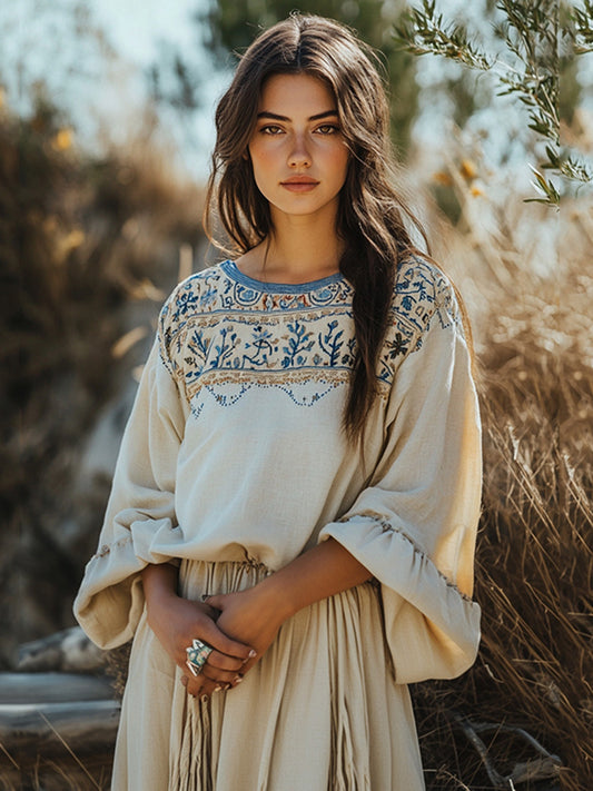 Effortlessly Elegant T-Shirt with a Timeless Design