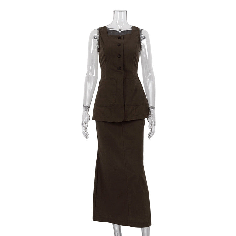 Beautifully Finished Coat in a Timeless Design