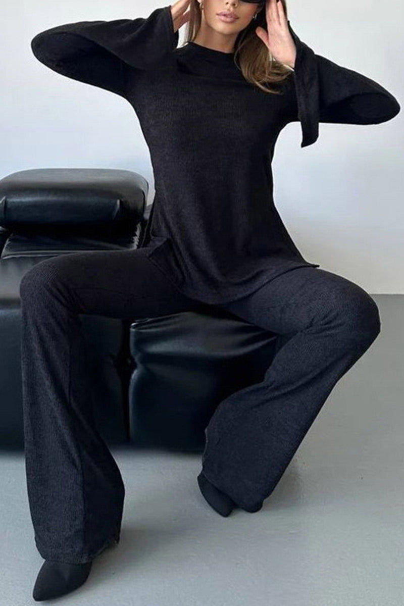 Classic Vintage Pants with a Flattering Fit