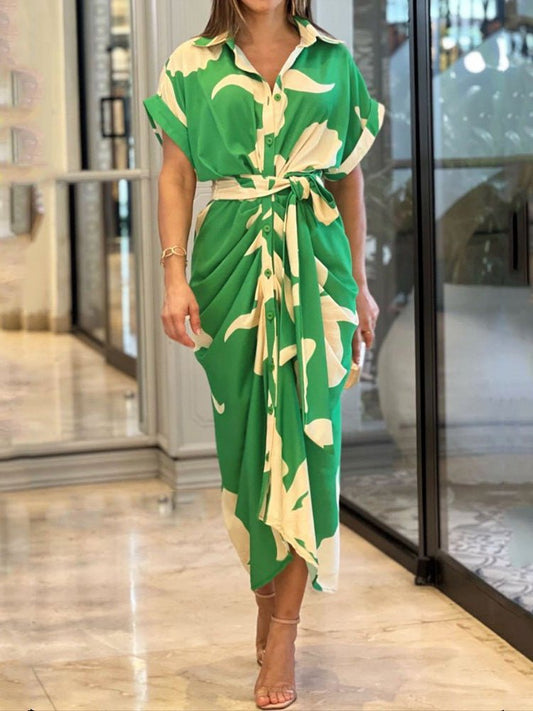 Effortlessly Elegant Dress with a Timeless Design