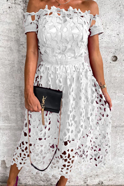 Sophisticated Dress with a Clean Classic Look