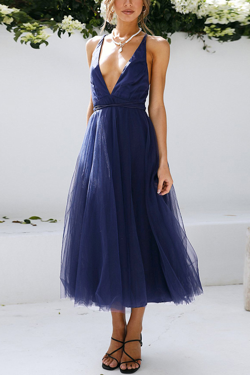 Sophisticated Dress with a Clean Classic Look