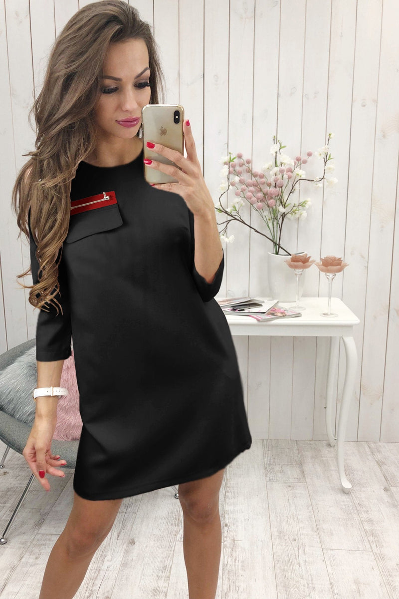 Gracefully Styled Dress for Any Occasion