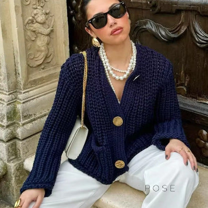 Elegantly Styled Cardigan for Everyday Wear
