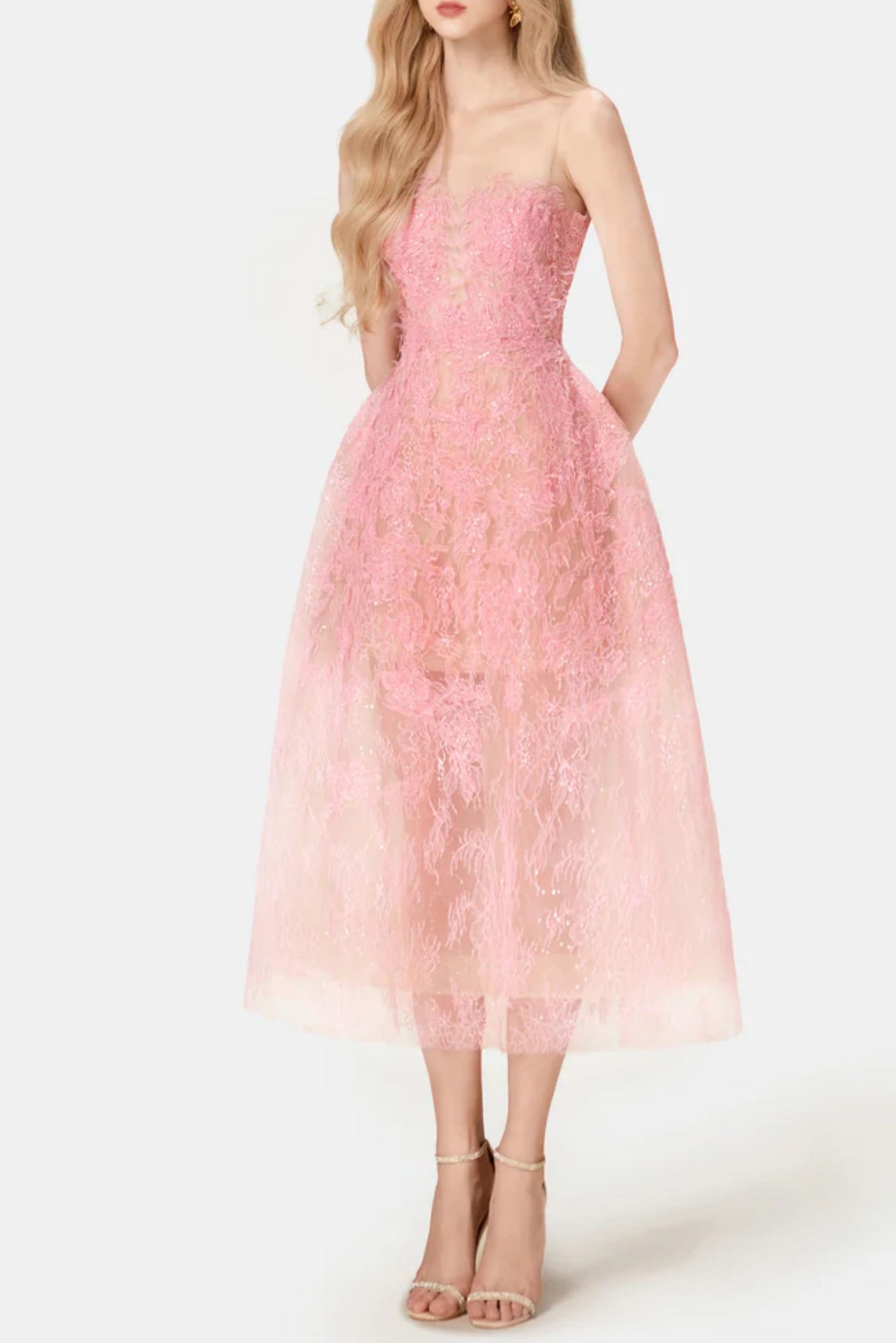 Beautifully Crafted Dress in a Classic Style
