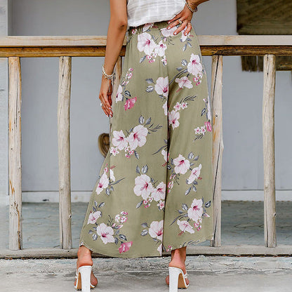 Sophisticated Pants with a Clean Classic Look