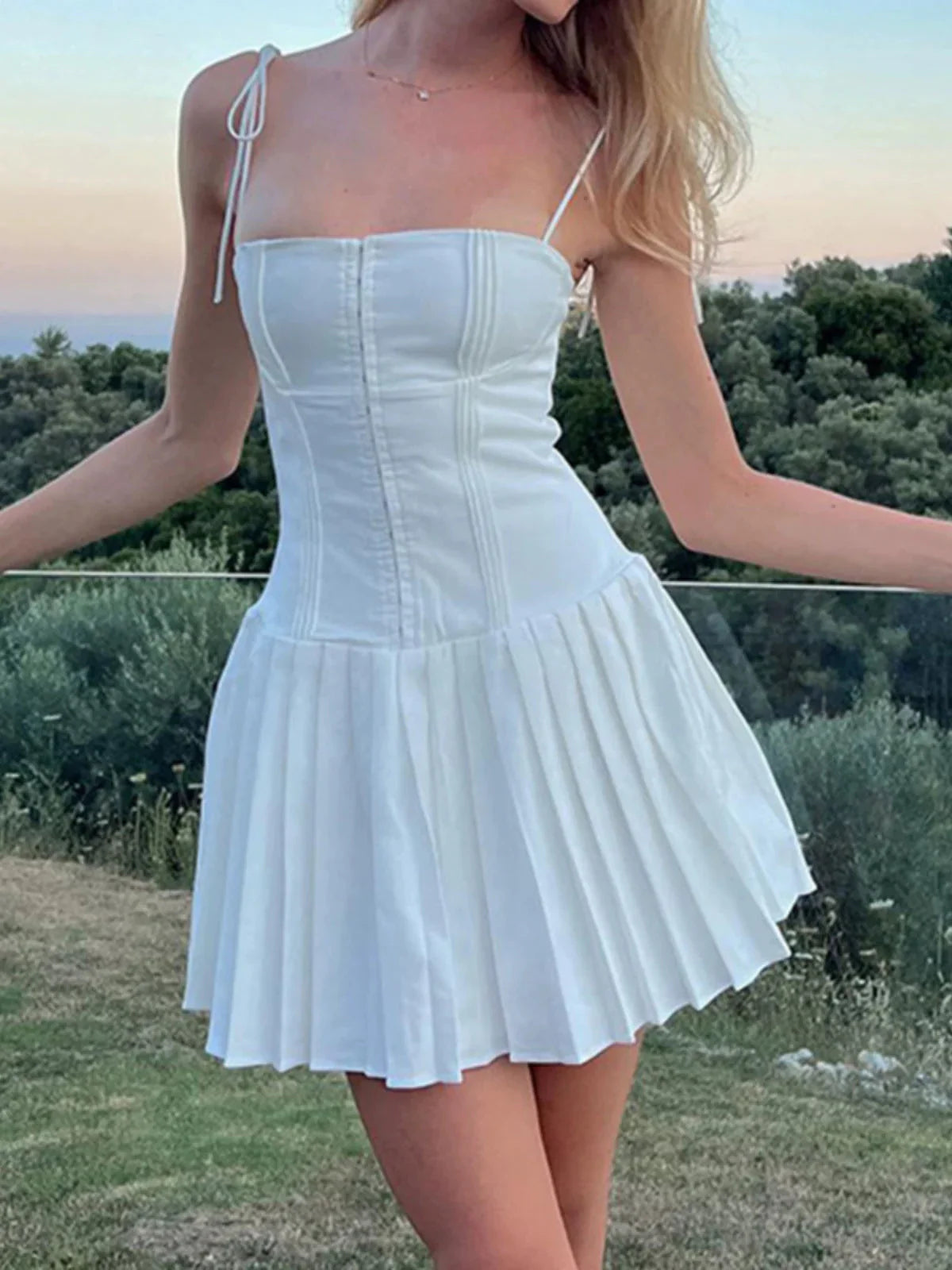Sophisticated Dress with a Clean Classic Look