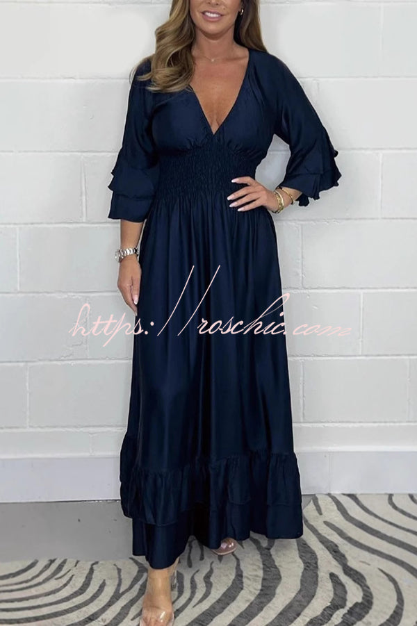 Beautifully Crafted Dress in a Classic Style