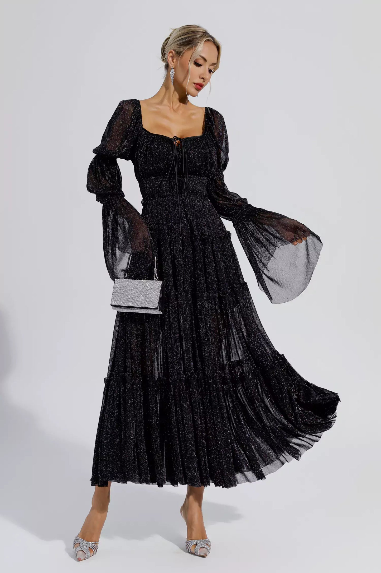 Classic Vintage & Enduringly Stylish Dress